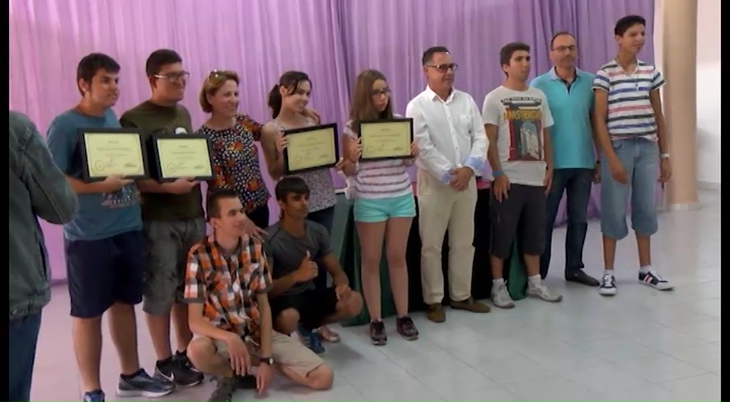 Imagen de Varios alumnos de Alpe recibieron los diplomas tras realizar las Prácticas Laborales