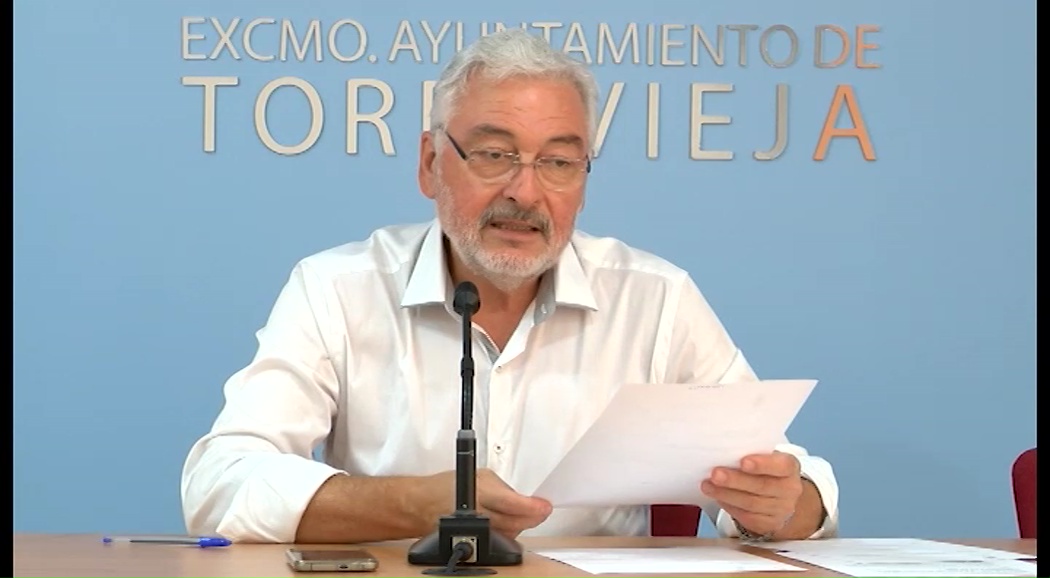 Imagen de El alcalde denuncia el retraso del estudio de viabilidad de la conexión ferroviaria a Torrevieja