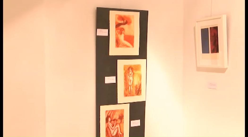 Imagen de Inaugurada la exposición de grabados de Antonia Mayol