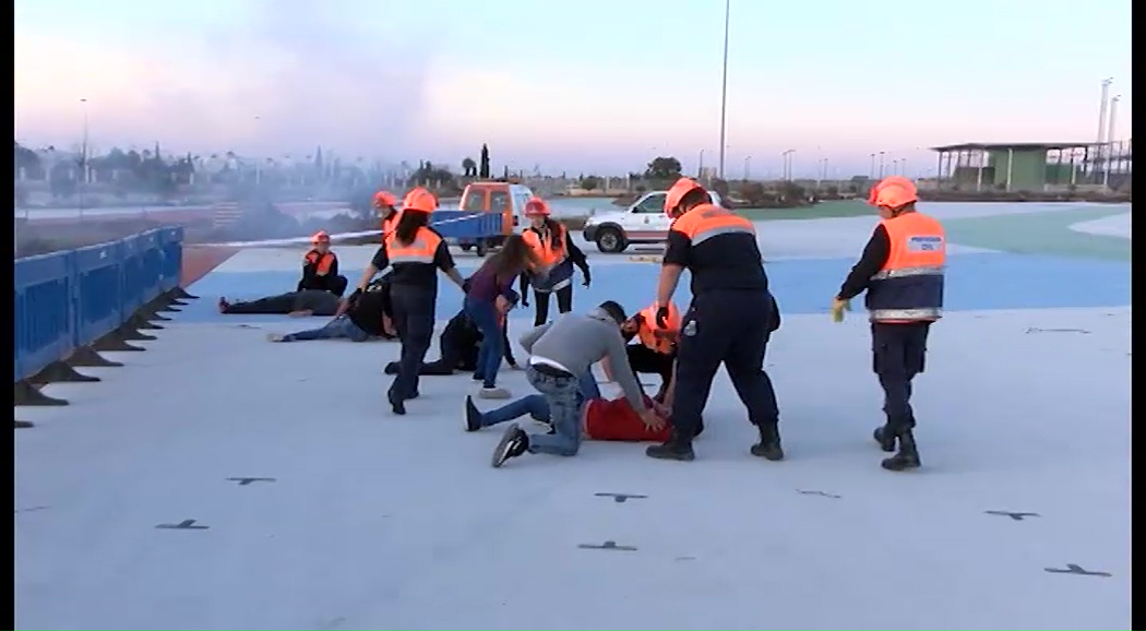 Imagen de Cuatro agrupaciones de Protección Civil participan en un simulacro de accidente pirotécnico