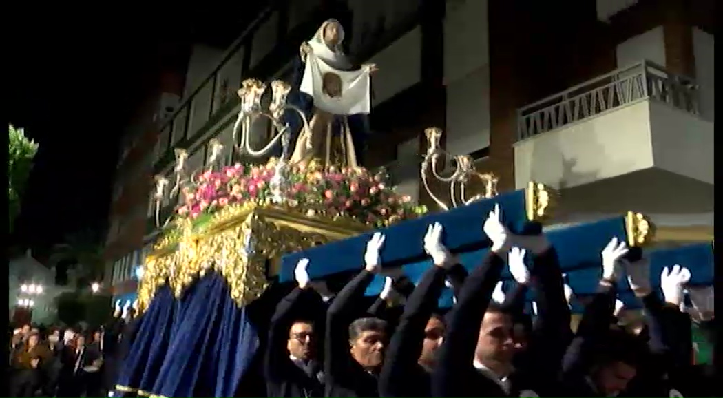Imagen de Procesión ágil y con notable presencia de público la del Martes Santo en Torrevieja