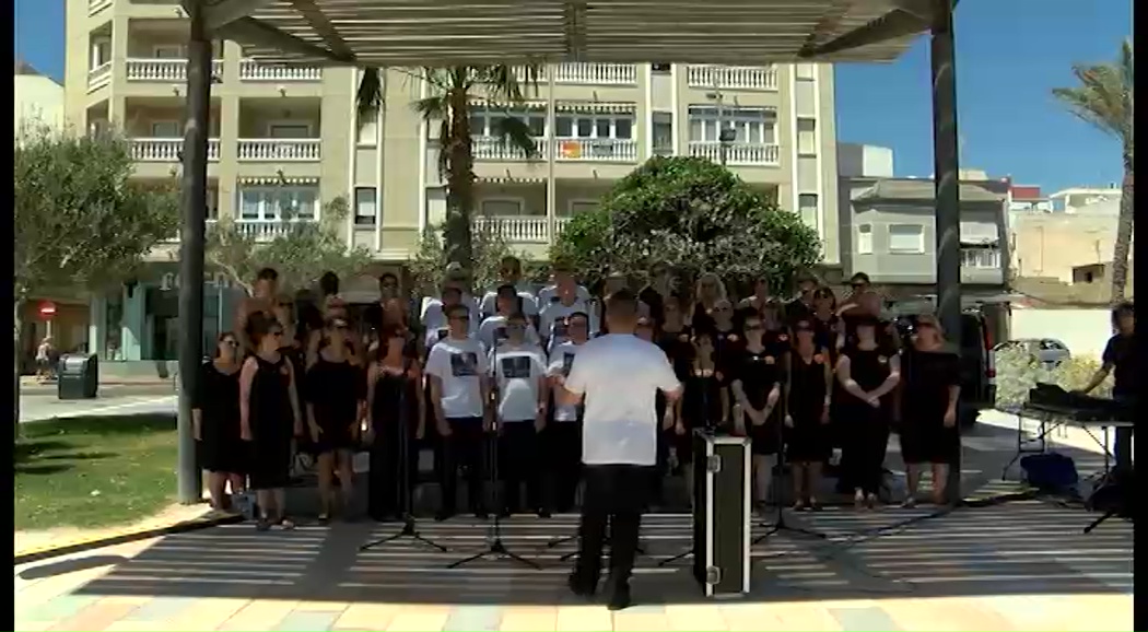 Imagen de El coro Pop Goes Choir hace triple parada en Torrevieja