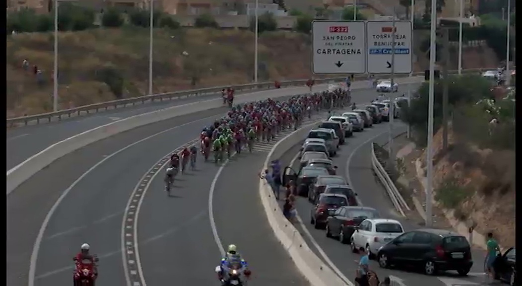 Imagen de La 9º etapa de la Vuelta Ciclista a España 2017 pasa por Torrevieja sin entrar en la ciudad