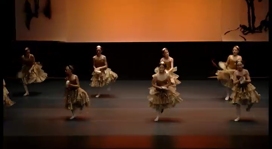 Imagen de La Escuela Municipal de Danza se despide del curso con un gran festival de baile clásico