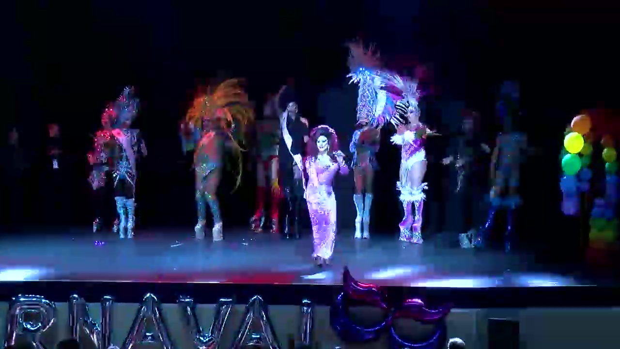 Imagen de LLeno absoluto en la XI Gala Drag Queen del Carnaval de Torrevieja