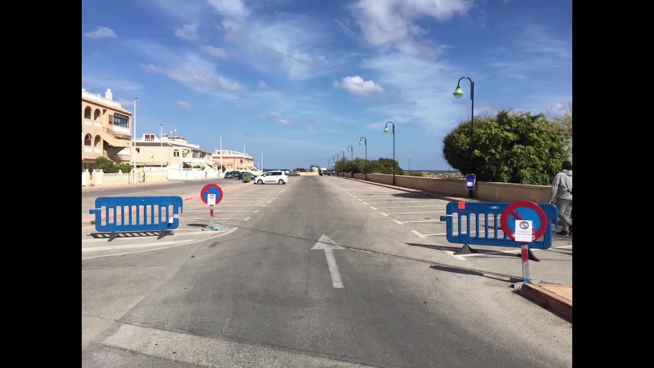 Imagen de El ayuntamiento señaliza la prohibición de estacionamiento de caravanas en Avda. Soria