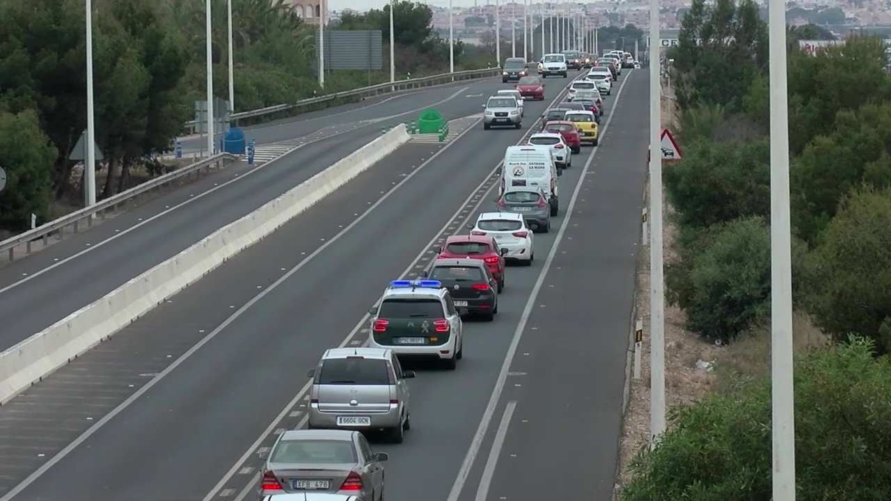 Imagen de Comienzan las retenciones en la N 332 a su paso por Torrevieja