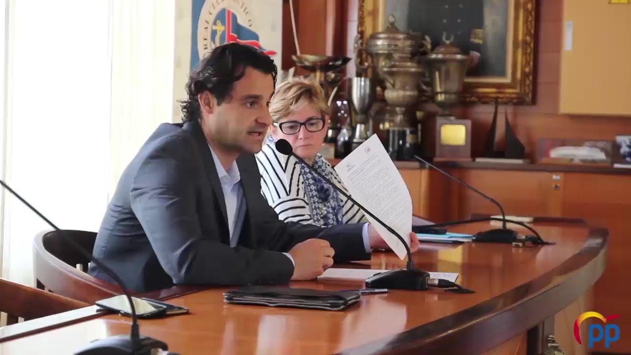 Imagen de El PP firma 2 nuevos contratos electorales con las asociaciones de feriantes y comerciantes hippies