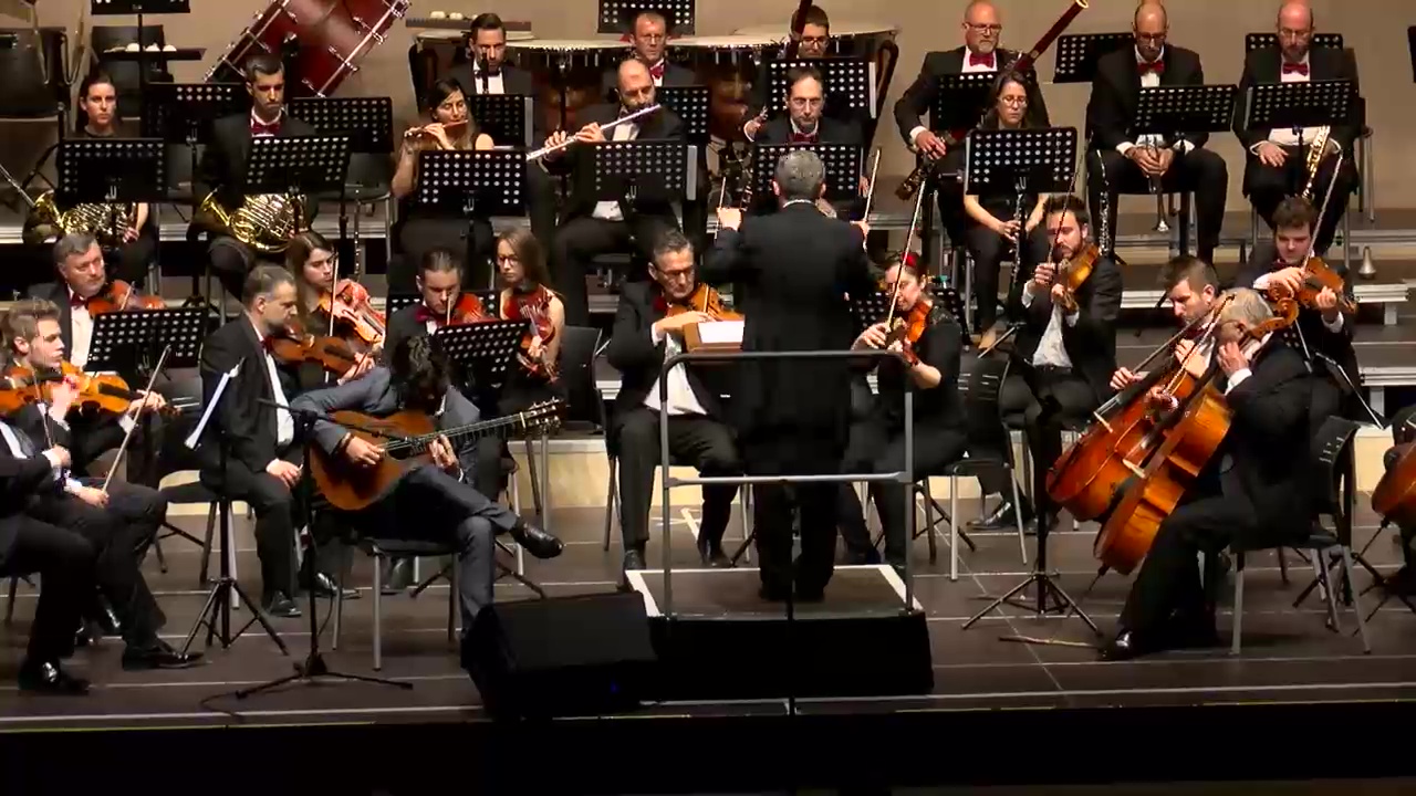 Imagen de La Orquesta Sinfónica de Torrevieja celebra el fin de la temporada por todo lo alto