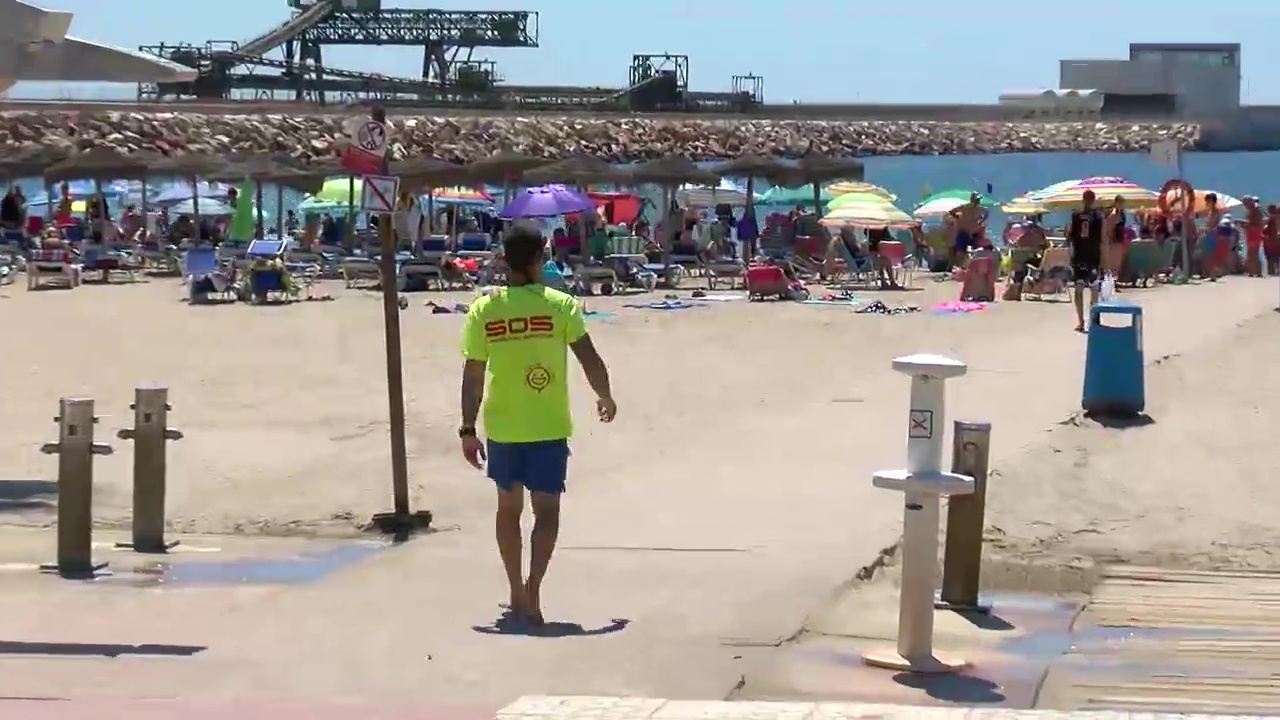 Imagen de Las playas continúan sin sillas de vigilancia para los socorristas