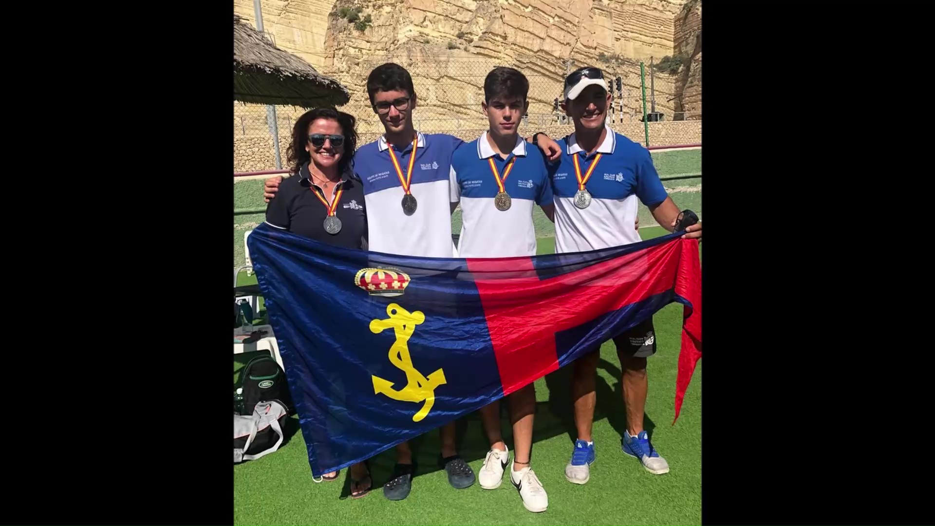 Imagen de Triunfo del equipo de RCNT con un oro y dos platas en el V Campeonato de España de remo de mar