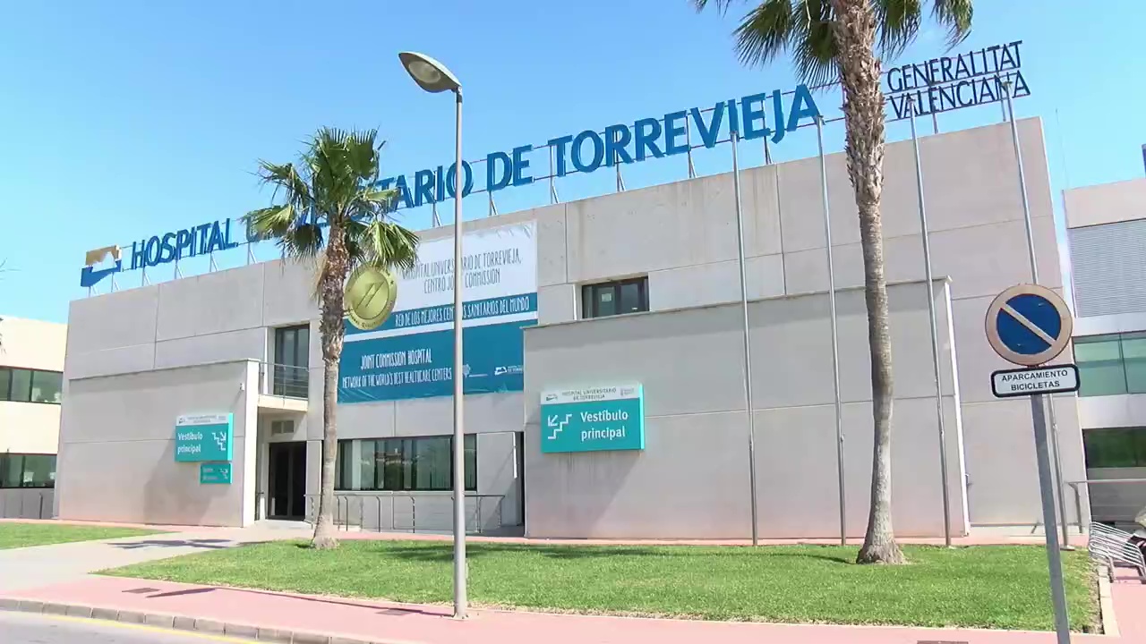 Imagen de Barceló: «la concesión del Hospital de Torrevieja se revertirá al sistema público en 2021»