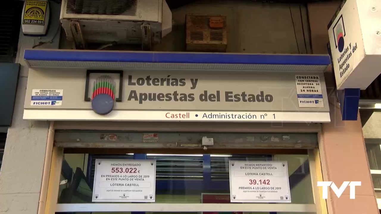 Imagen de La Adm. Nº1 de Torrevieja reparte un décimo del segundo premio de la Lotería Nacional