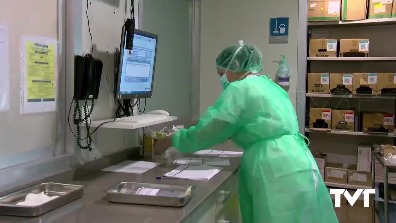 Imagen de 42 trabajadores del Hospital de Torrevieja dan positivo por coronavirus
