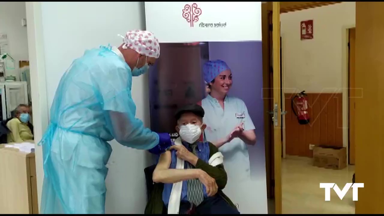 Imagen de Torrevieja ha iniciado la vacunación contra la Covid de mayores de 90 años