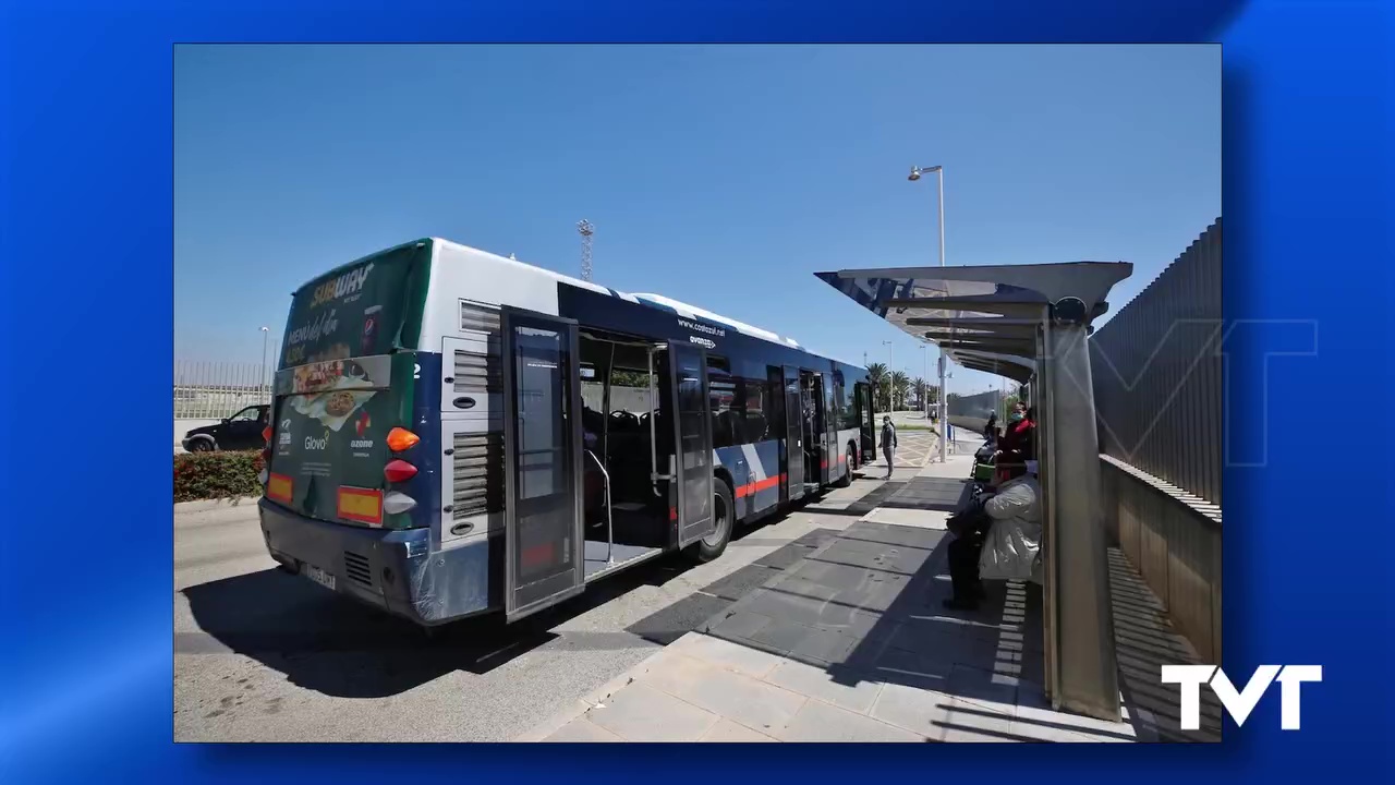 Imagen de Creada una nueva parada de autobús a la entrada del mercadillo semanal de Torrevieja
