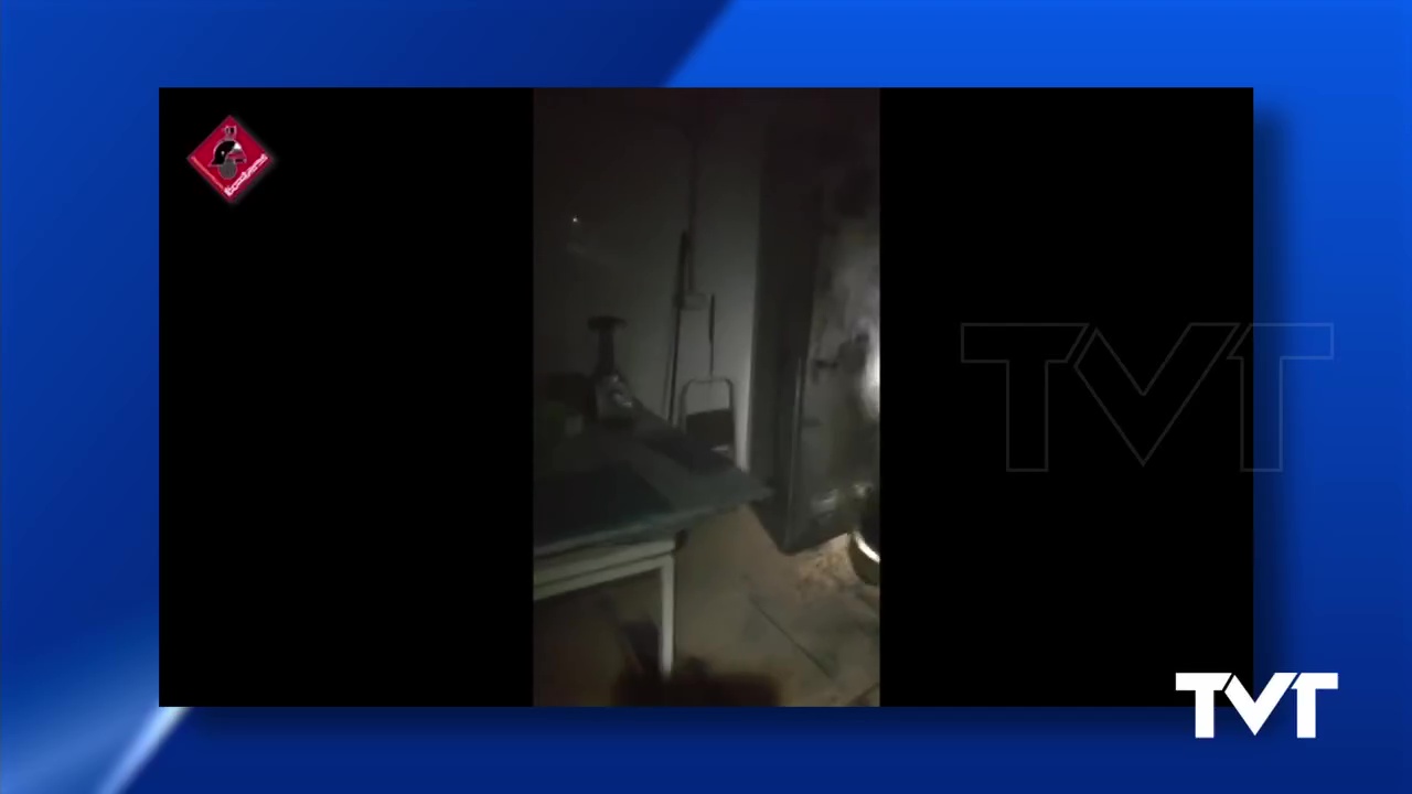 Imagen de Varias personas resultan heridas por intoxicación de humo en dos incendios de vivienda en Torrevieja