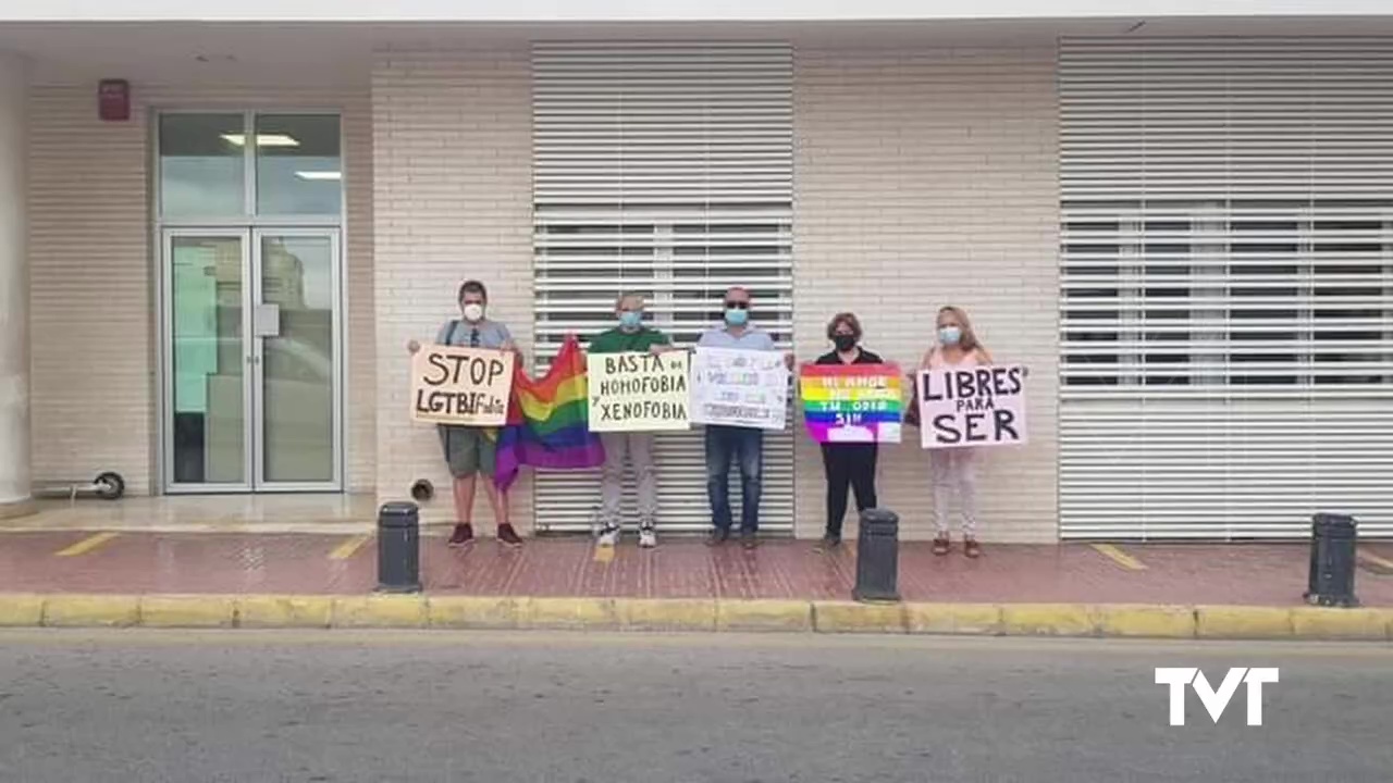 Imagen de El colectivo LGTBI de Torrevieja apoya al denunciante de una presunta agresión homófoba