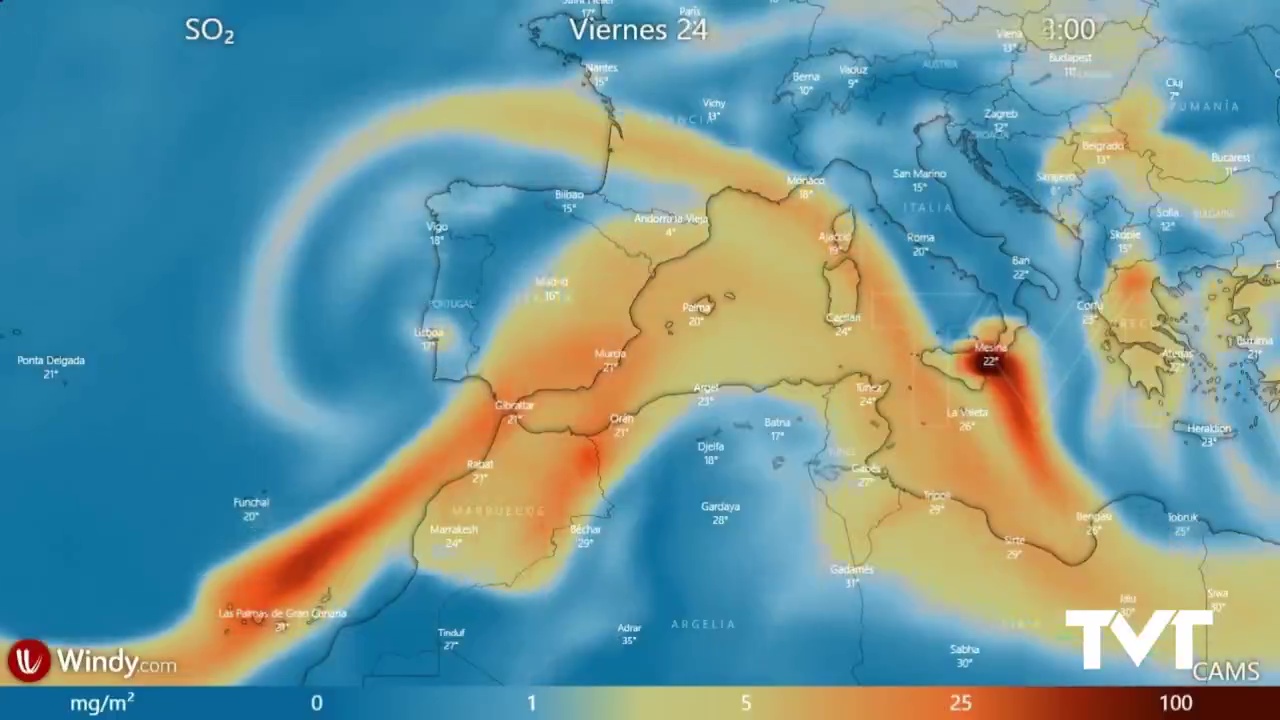 Imagen de El dióxido de azufre del volcán de la isla de La Palma podría llegar a la península ibérica