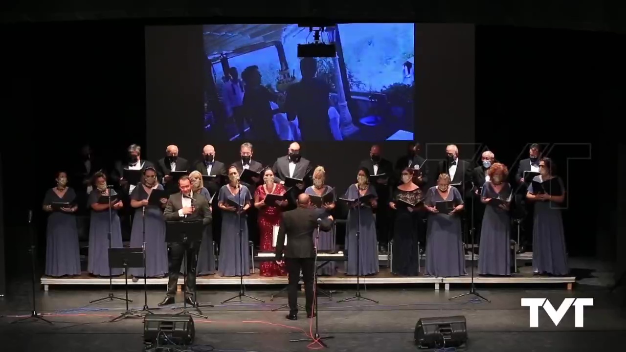 Imagen de El Orfeón volvió a sorprender con un concierto dedicado a las canciones de amor