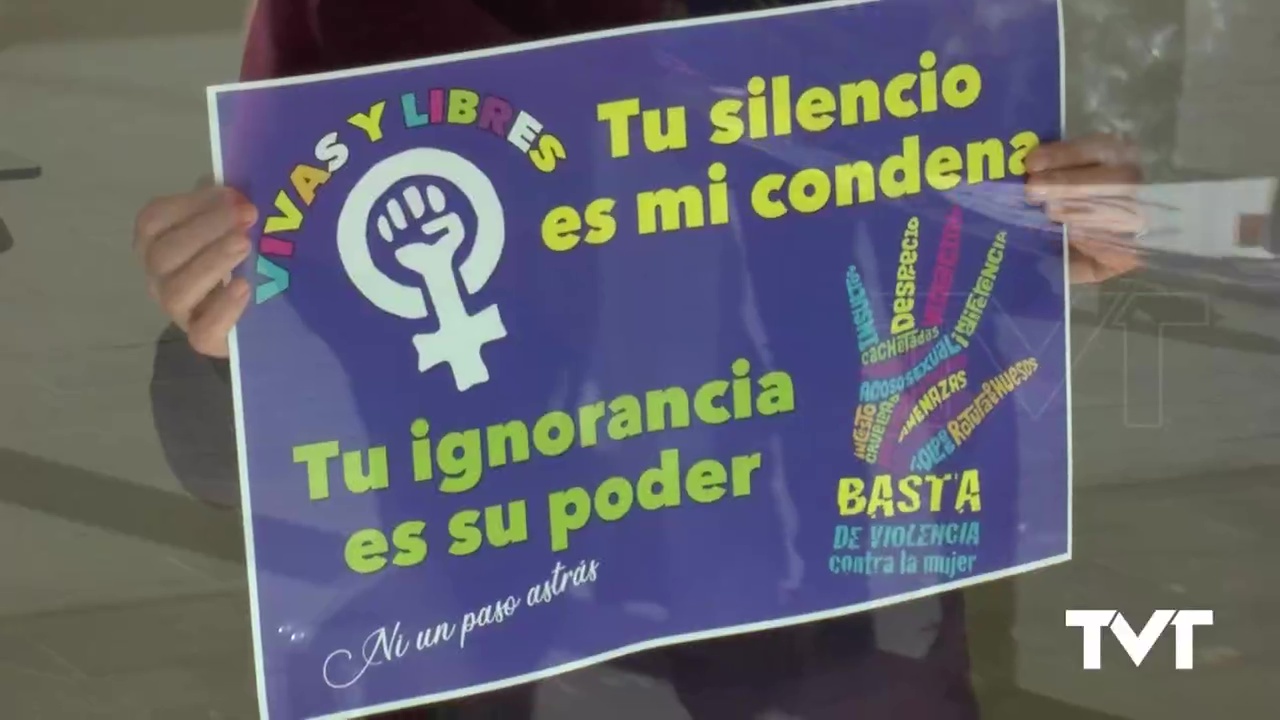 Imagen de Encierro en el Centro Cultural como protesta ante los asesinatos de mujeres