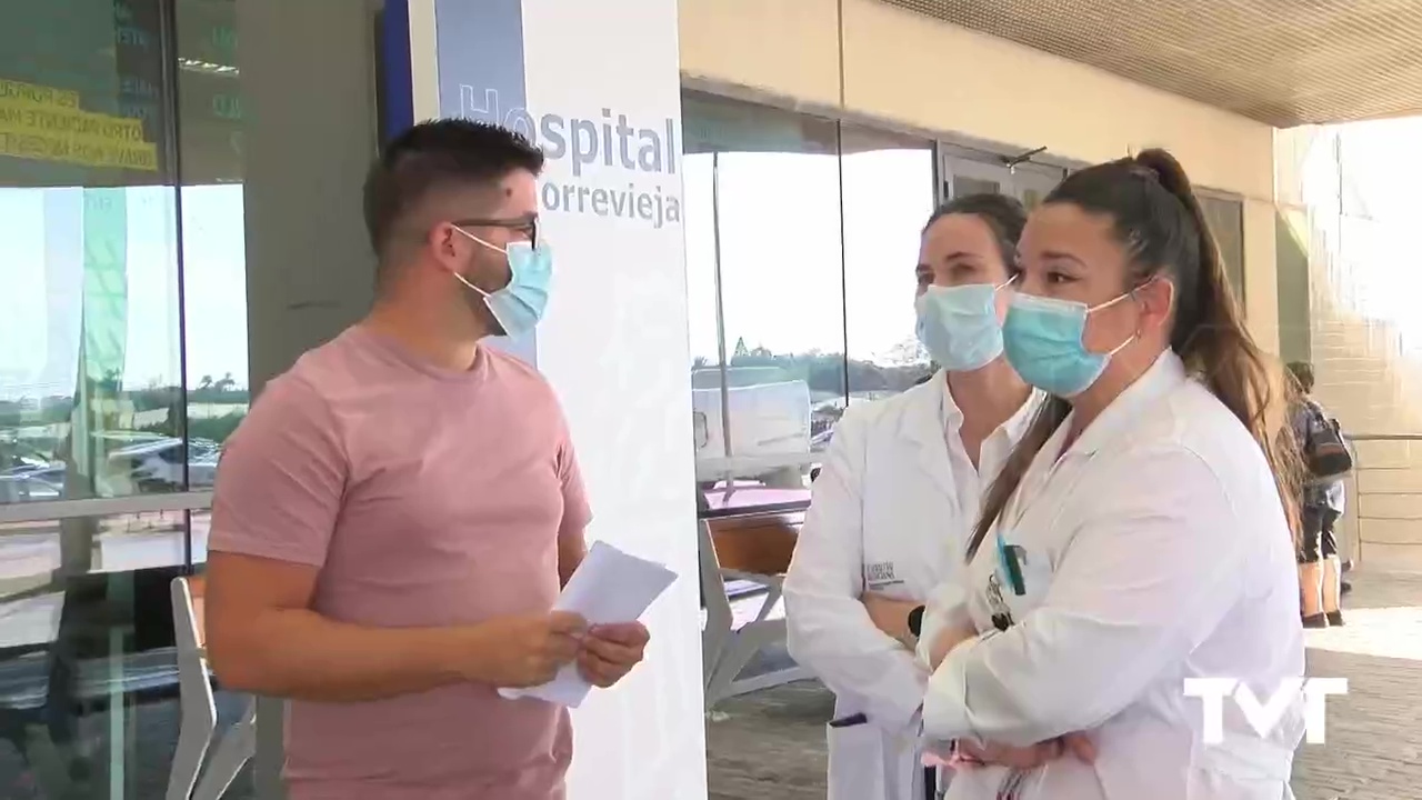 Imagen de Sanidad anuncia que no subrogará a los médicos sin MIR del D.Salud Torrevieja. Afecta a 70 médicos