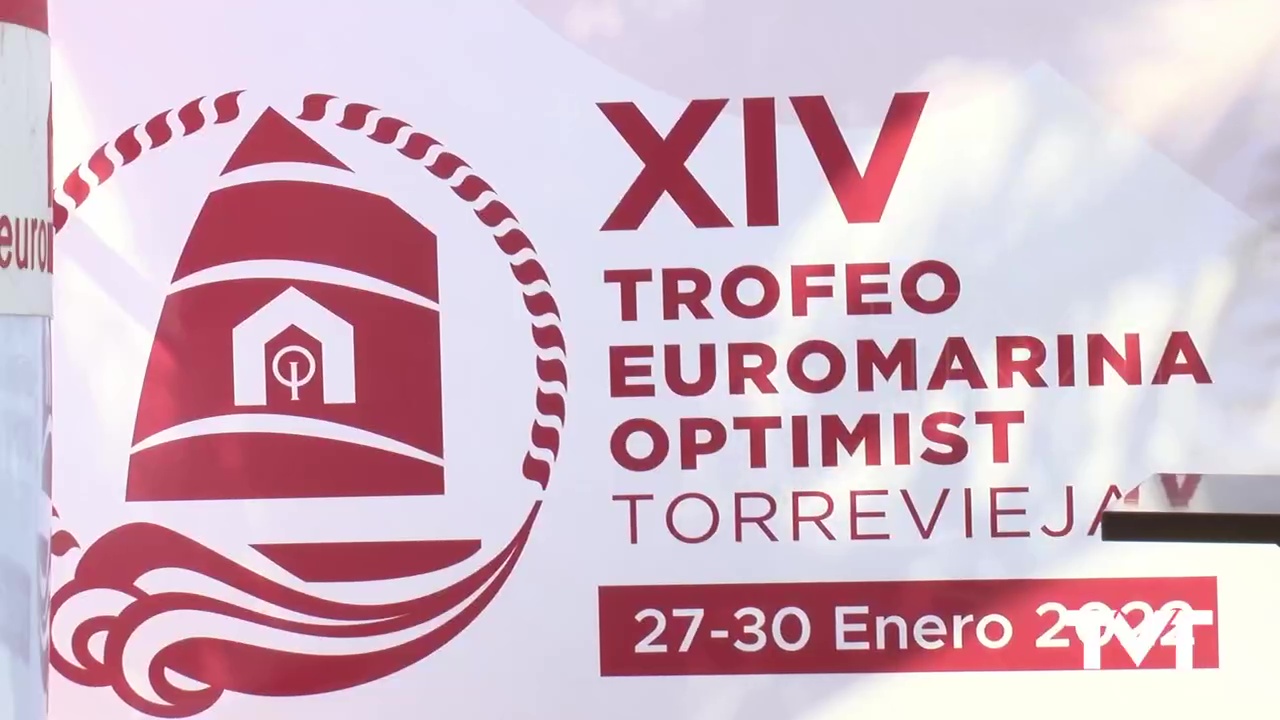 Imagen de Más de 400 regatistas se citan en el Trofeo Euromarina Optimist Torrevieja