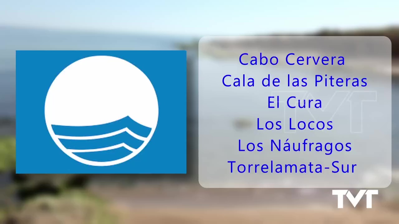 Imagen de Torrevieja renueva sus 6 banderas azules en playas