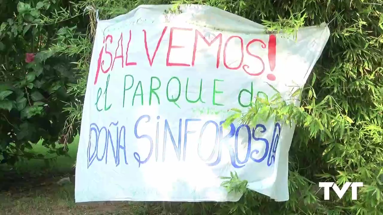 Imagen de Grupos de la oposición, colectivos sociales y ciudadanos muestran su rechazo al proyecto Sinforosa