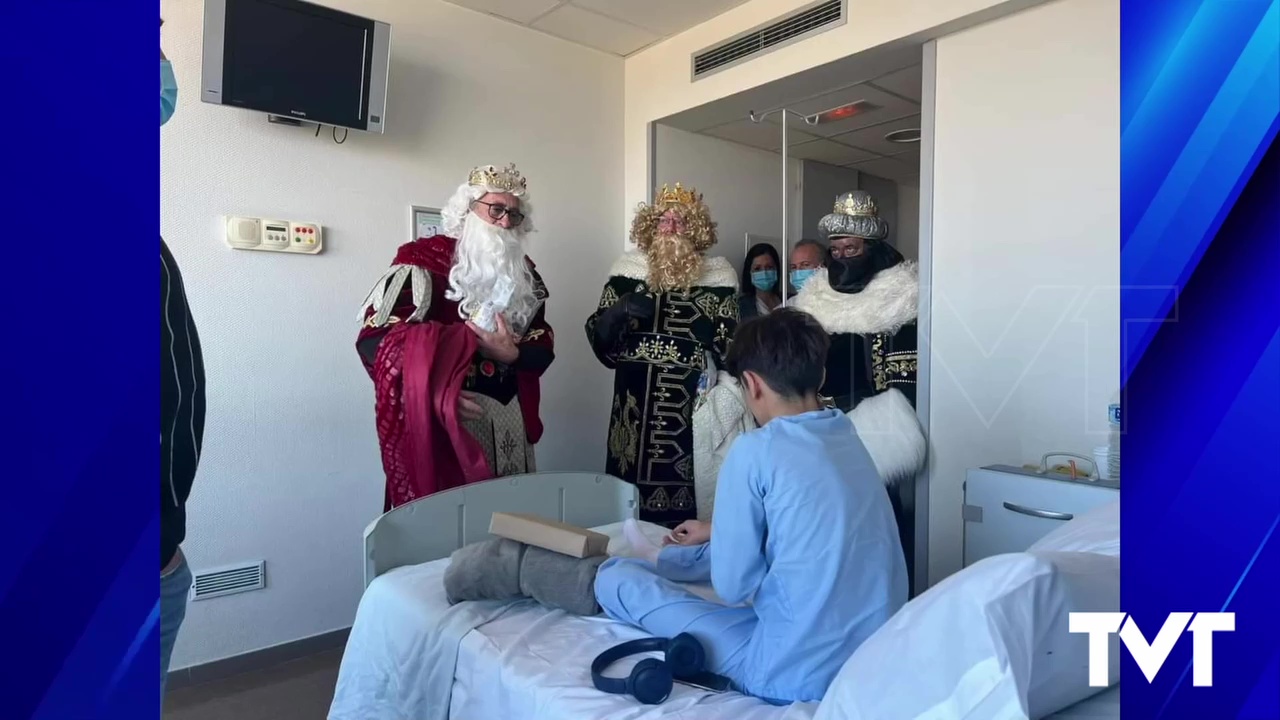 Imagen de La planta de pediatría del Hospital recibe la visita de Los Reyes Magos
