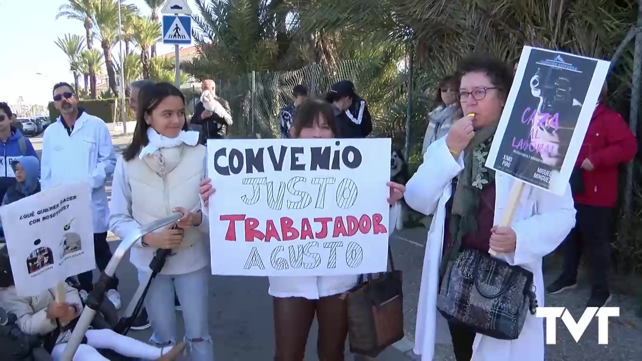 Imagen de Los trabajadores del Departamento de Salud de Torrevieja irán a la huelga el 11 de abril