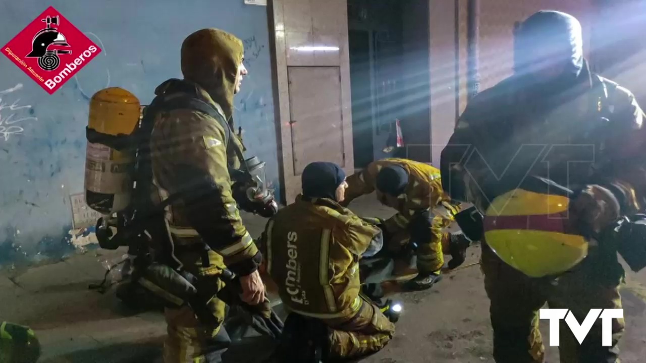 Imagen de Los bomberos logran sofocar un incendio ocurrido esta madrugada en Torrevieja