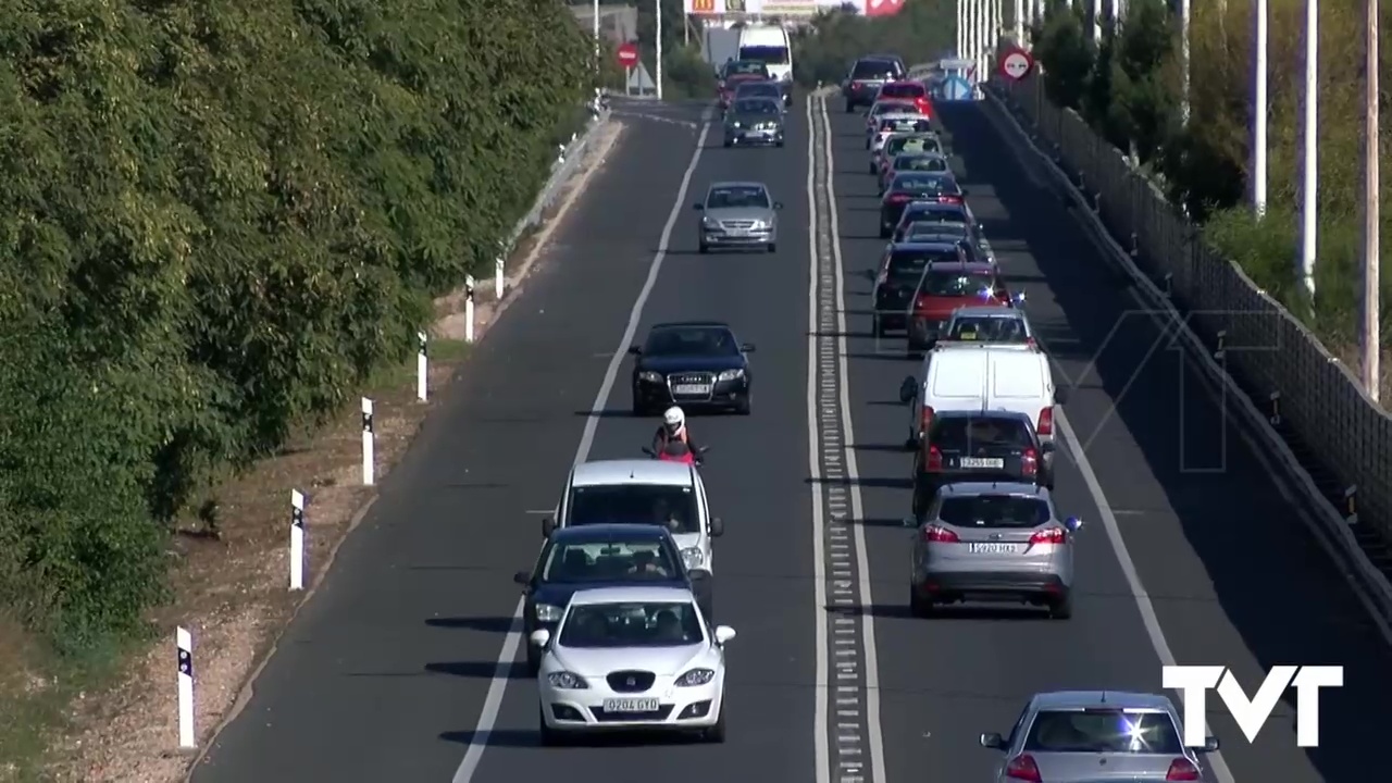 Imagen de Comienzan los trabajos de mantenimiento de alumbrado de la N 332 a su paso por Torrevieja