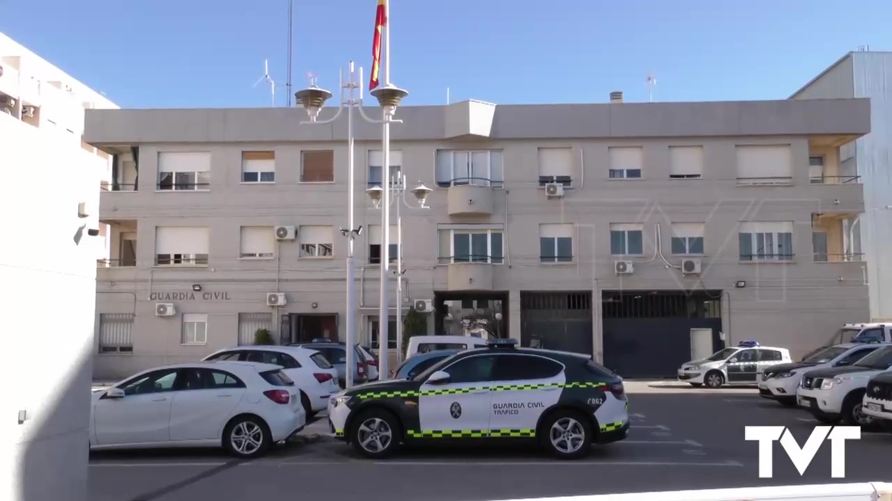 Imagen de La Guardia Civil salva la vida de un hombre en parada cardiorrespiratoria en Torrevieja