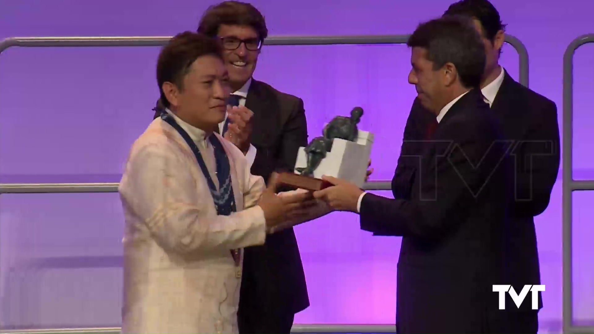 Imagen de «Kammerchor Manila» de Filipinas copa los principales premios del 69º Certamen