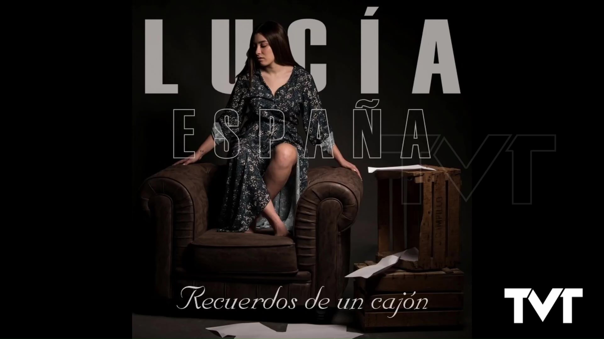 Imagen de La cantante torrevejense Lucia España presenta su primera producción discográfica 