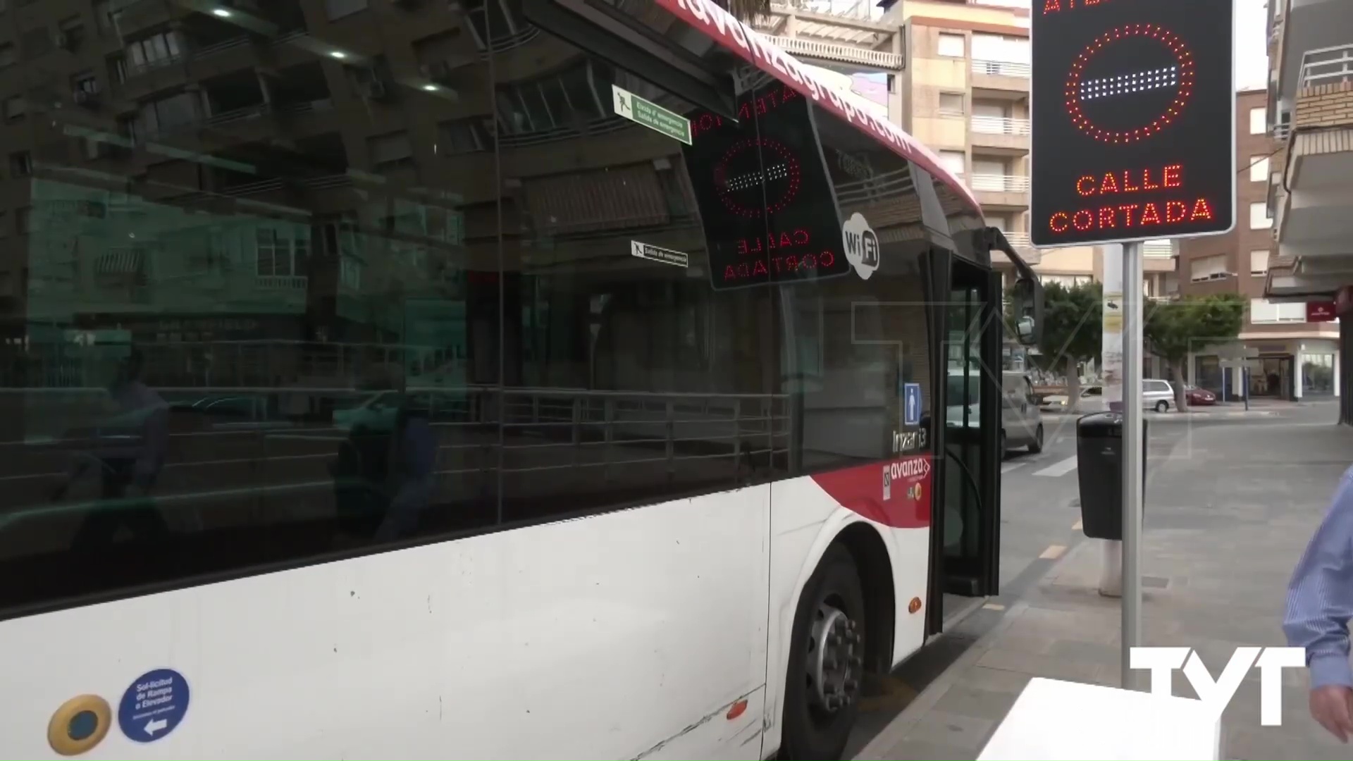 Imagen de El Ayuntamiento de Torrevieja solicita la estructura de costes del servicio de transporte urbano a cinco empresas
