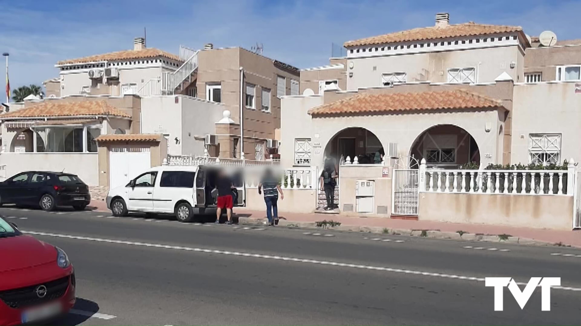 Imagen de Impresionante registro en una vivienda ubicada en Avenida de la Mancha en Torrevieja 