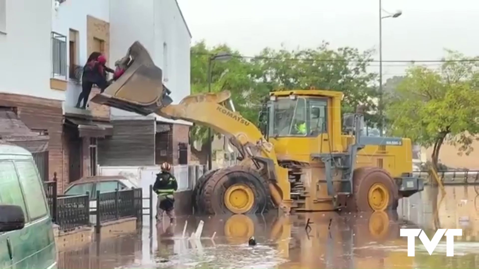 Imagen de El ayuntamiento de Torrevieja estudia la fórmula para enviar ayuda humanitaria a los afectados por las inundaciones de Valencia