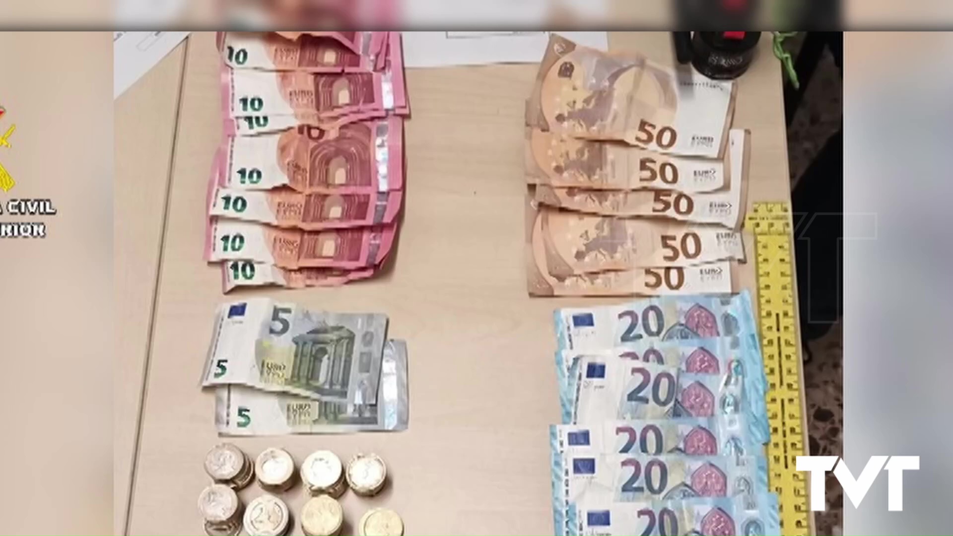 Imagen de La Guardia Civil detiene a la encargada de un establecimiento de ocio por presunto tráfico de drogas en Torrevieja