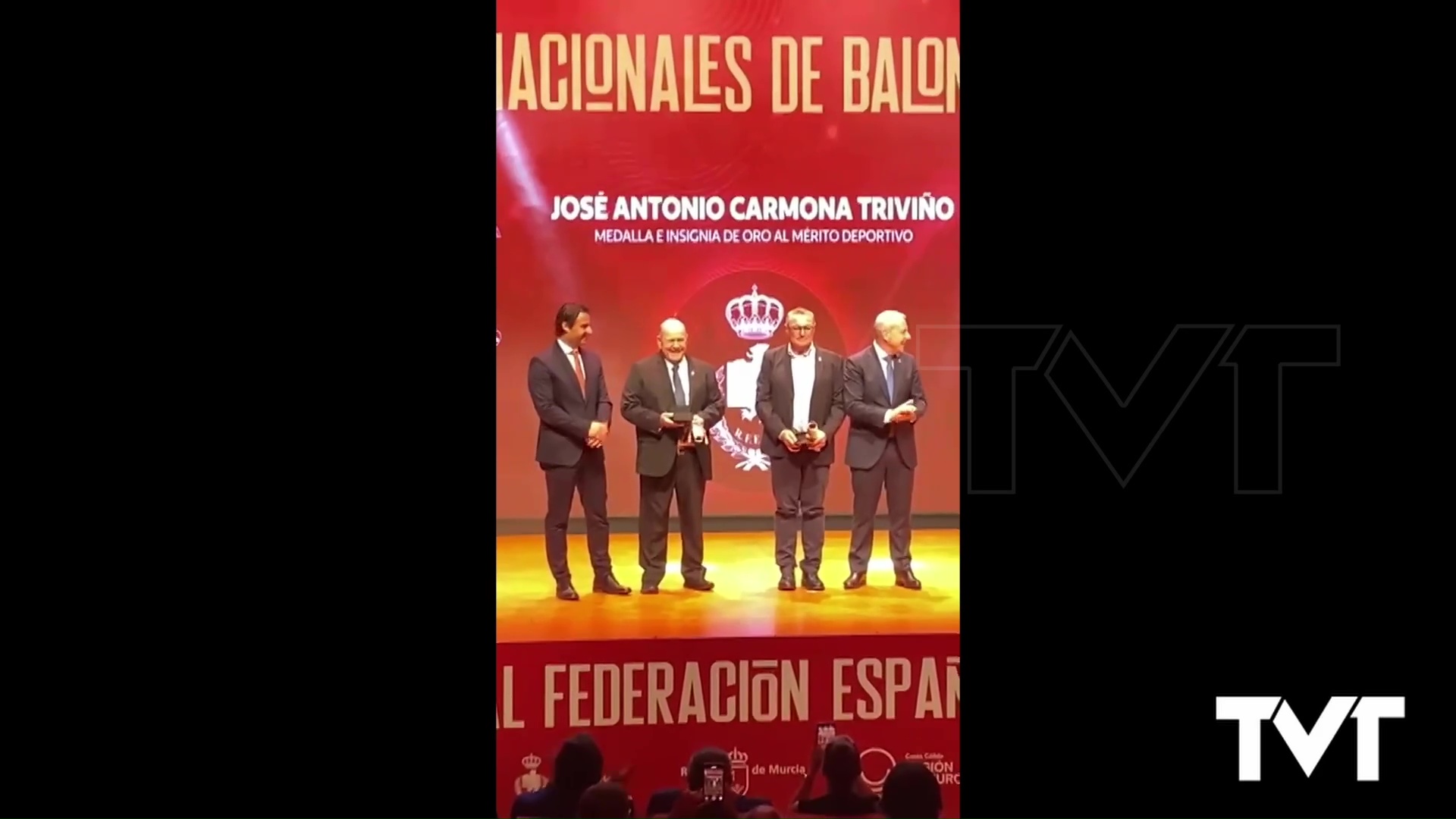 Imagen de Triplete para Torrevieja en los Premios Nacionales de la Real Federación Española de Balonmano