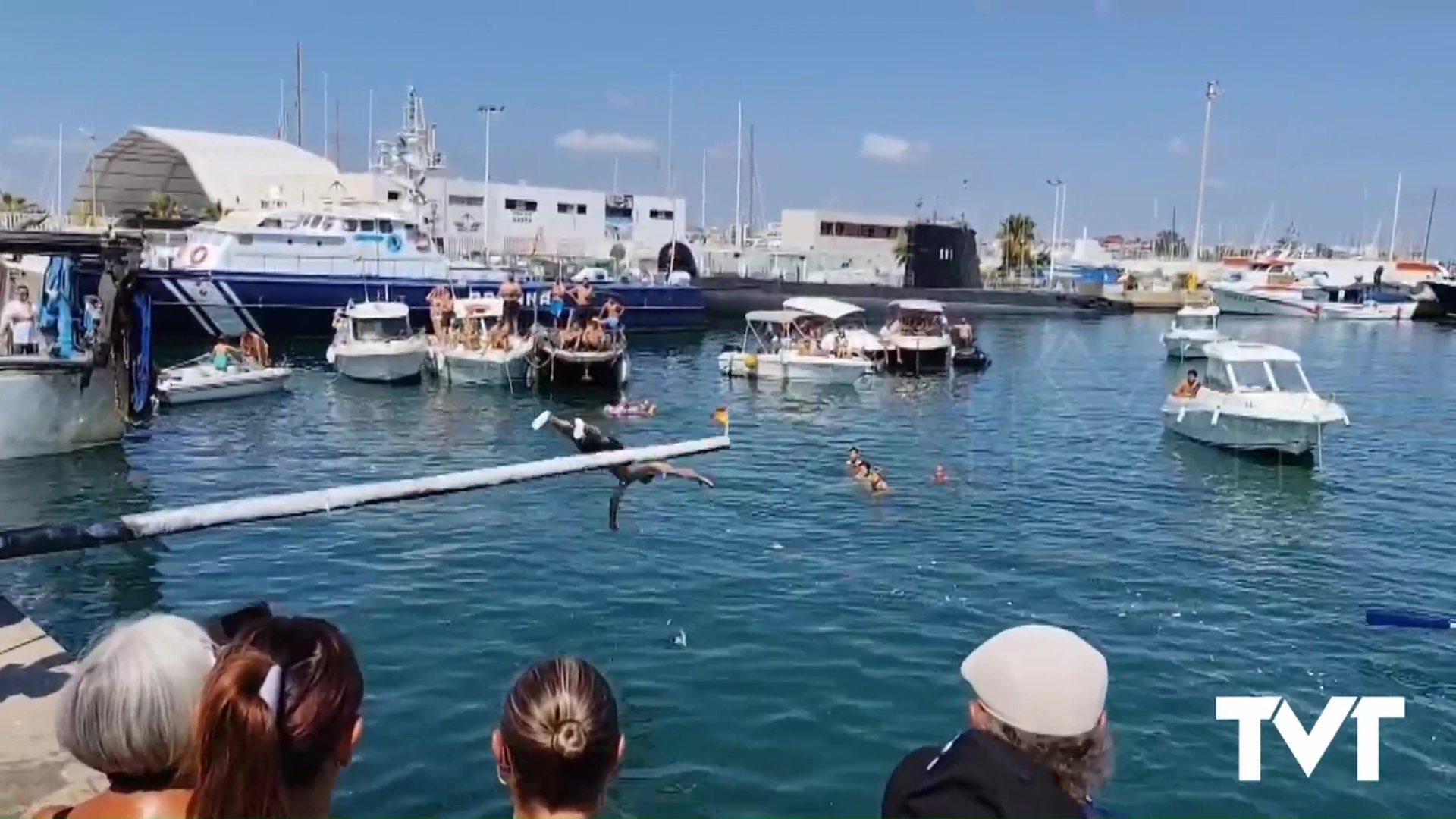 Imagen de La tradición más divertida de las Fiestas en honor a la Virgen del Carmen: la cucaña