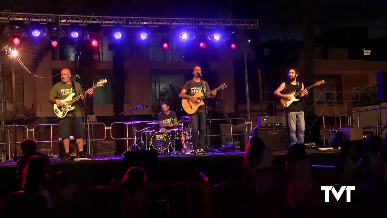 Imagen de 	Las fiestas de verano de Torrelamata comienzan con un magnífico tributo a Estopa