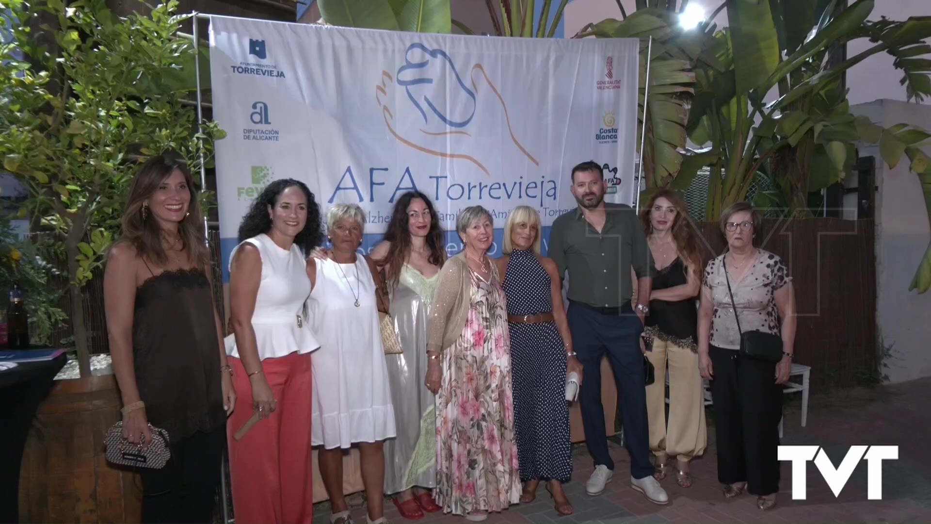 Imagen de Amplia representación del tejido social torrevejense en la VII Cena solidaria de AFA 