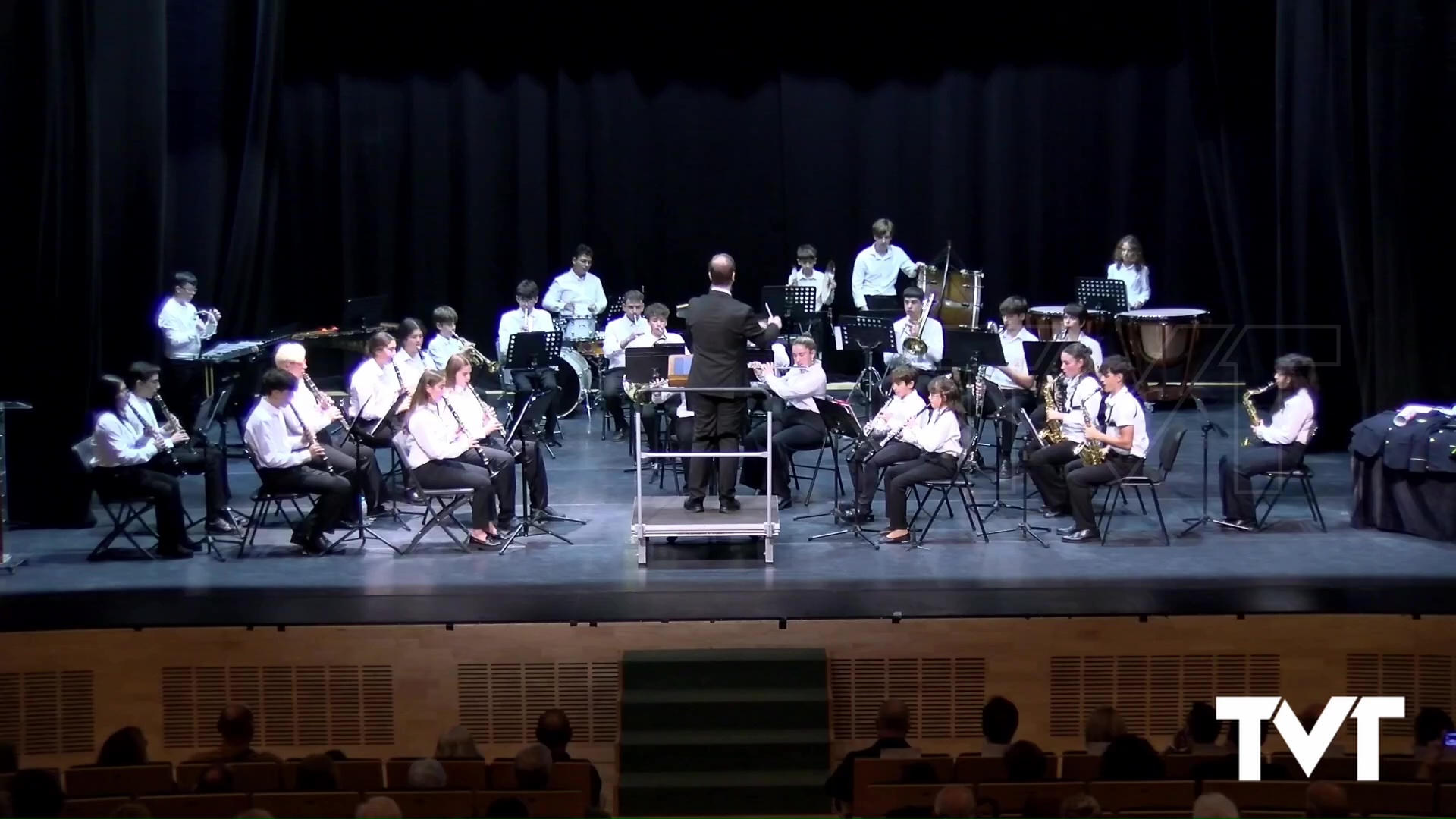 Imagen de Ocho educandos de la UMT se incorporan a la banda tras recibir sus nuevos trajes y diplomas