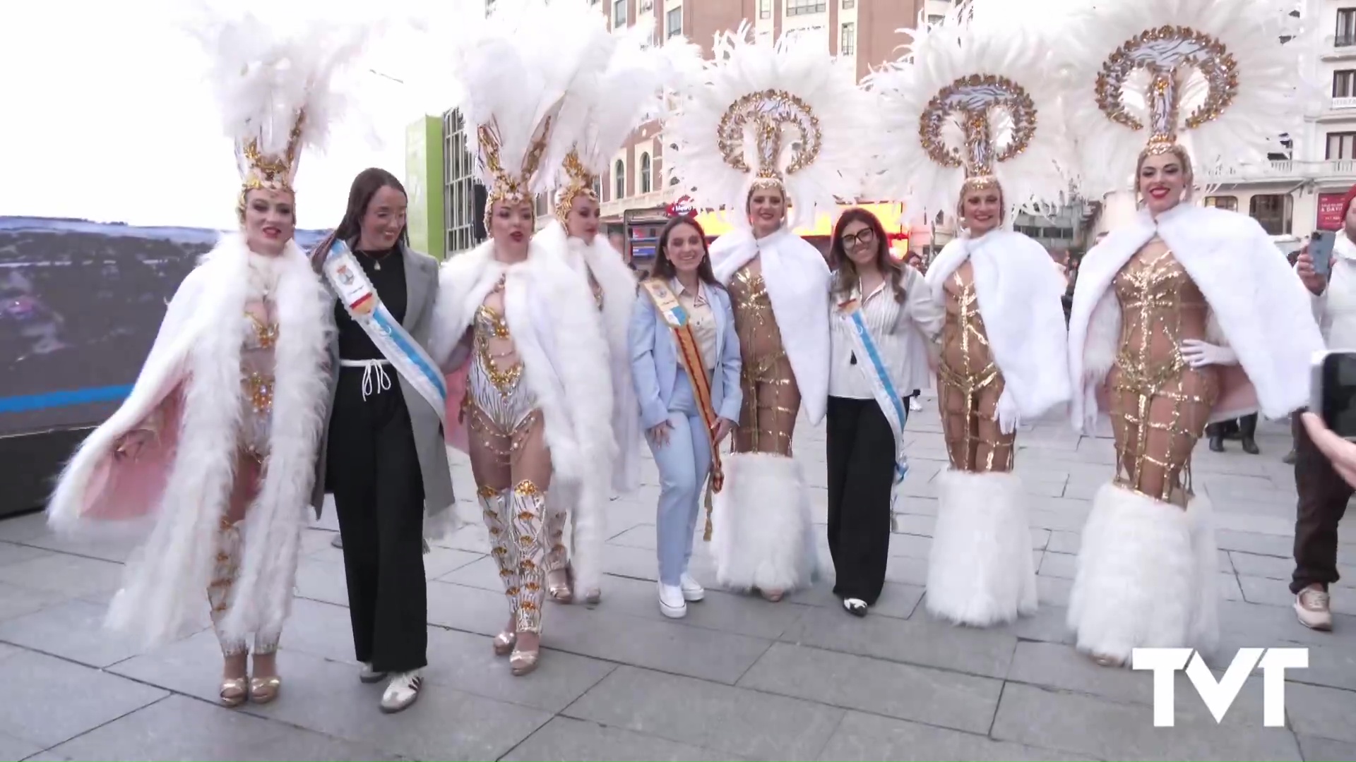 Imagen de A licitación contrato por 60.800 euros para organización, transporte, manutención y sonido de un desfile de carnaval en Madrid en el marco de Fitur 2026