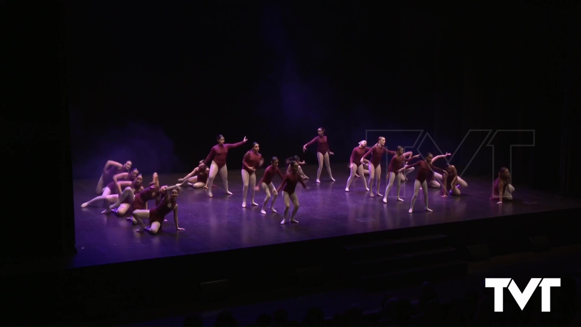 Imagen de El Teatro Municipal se llena de ritmo y espíritu navideño con la escuela de baile Payas