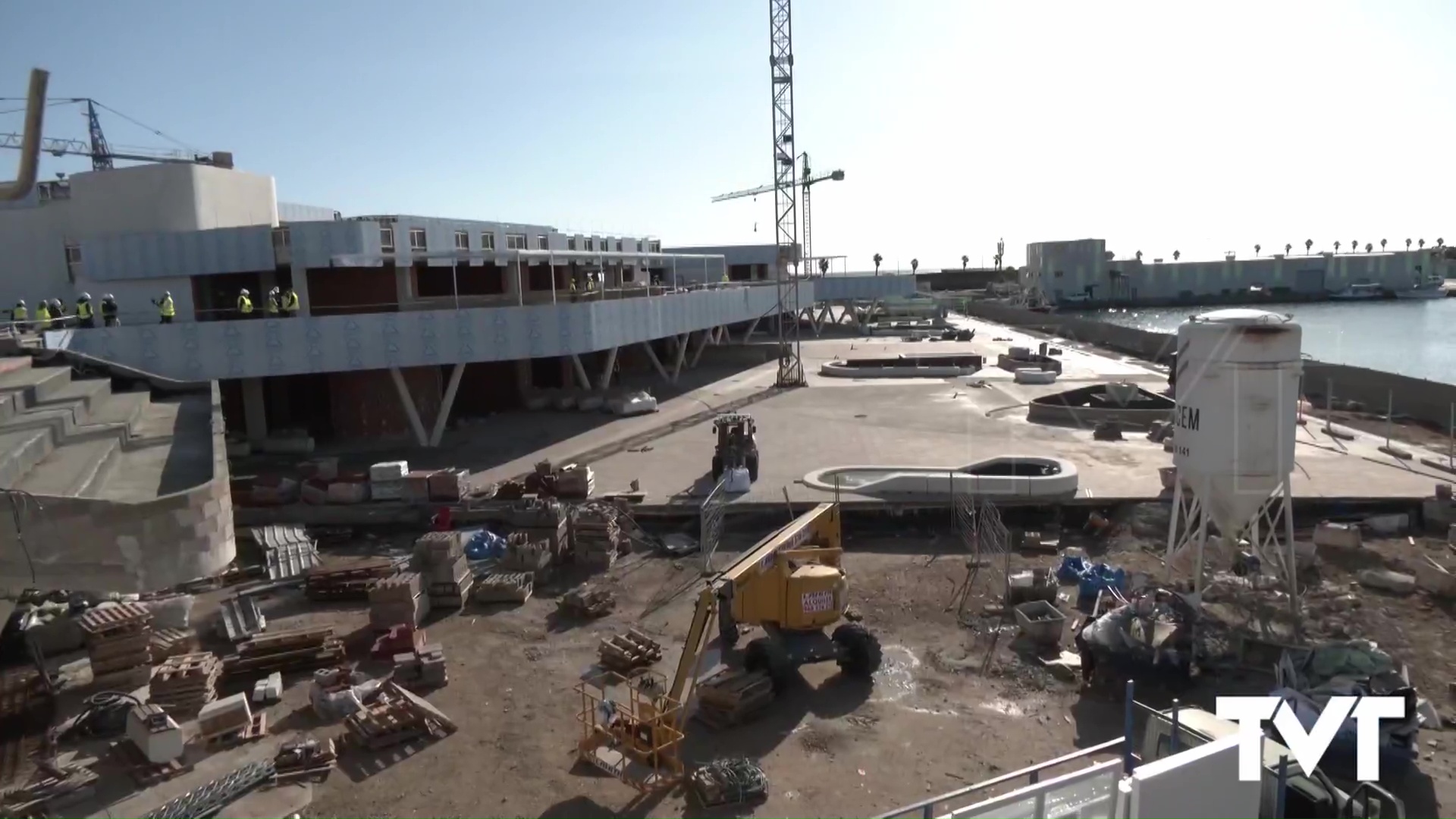 Imagen de Nueva fecha para la terminación de la zona de ocio y obras del puerto con el objetivo puesto ahora en Semana Santa de 2026