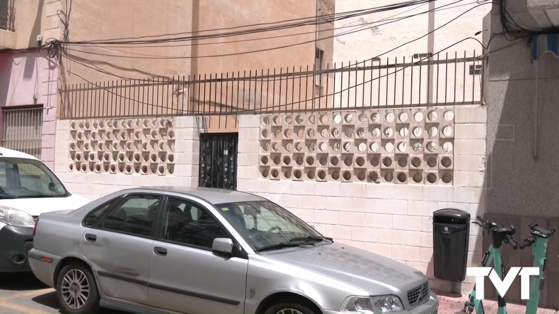 Imagen de Encuentran el cuerpo sin vida de un indigente en el patio del antiguo parvulario de las monjas