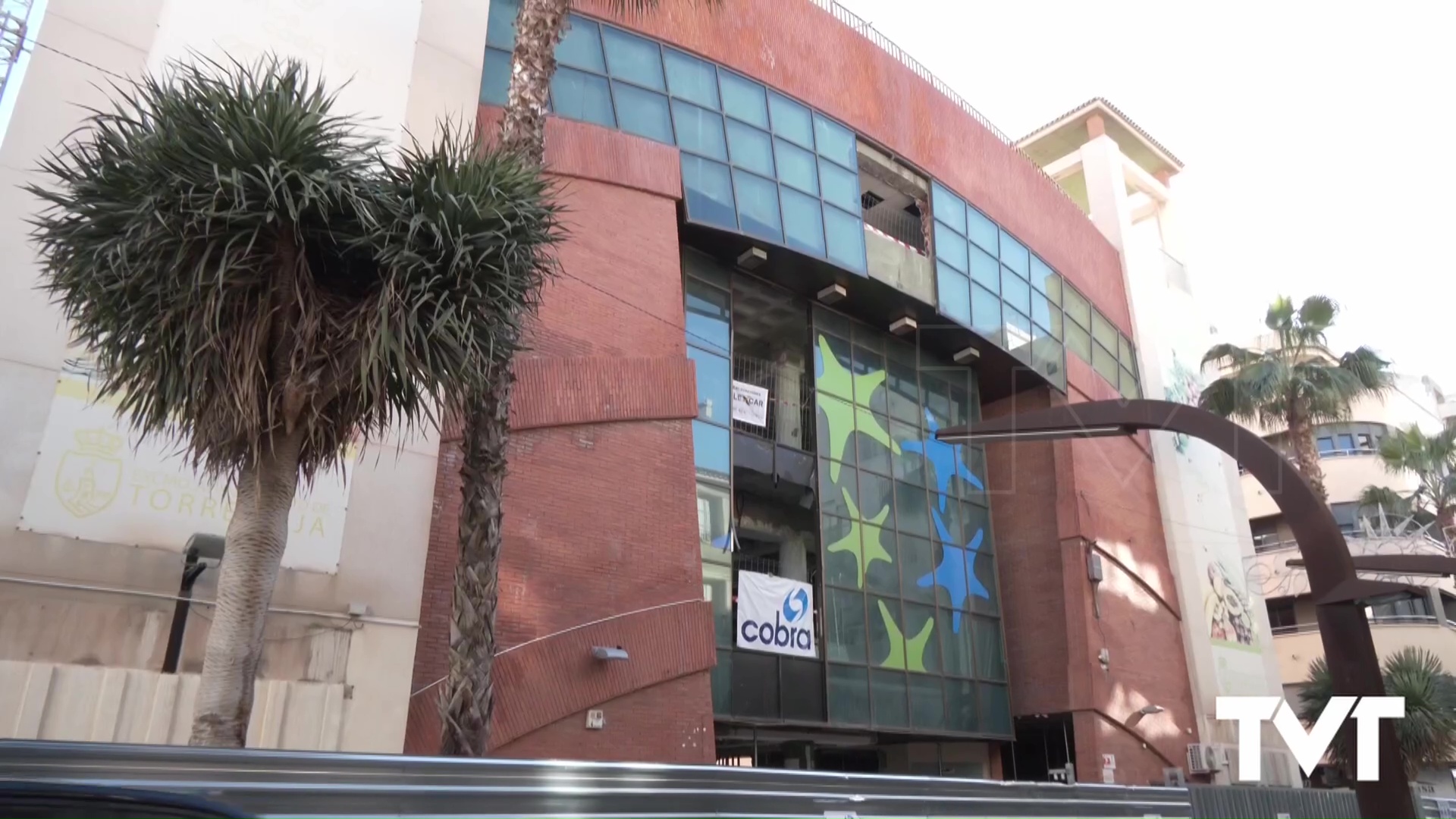 Imagen de Continúan los trabajos y obras en el interior del edificio de la Plasa. Si cumplen los plazos, la obra estaría terminada en mayo de 2027 